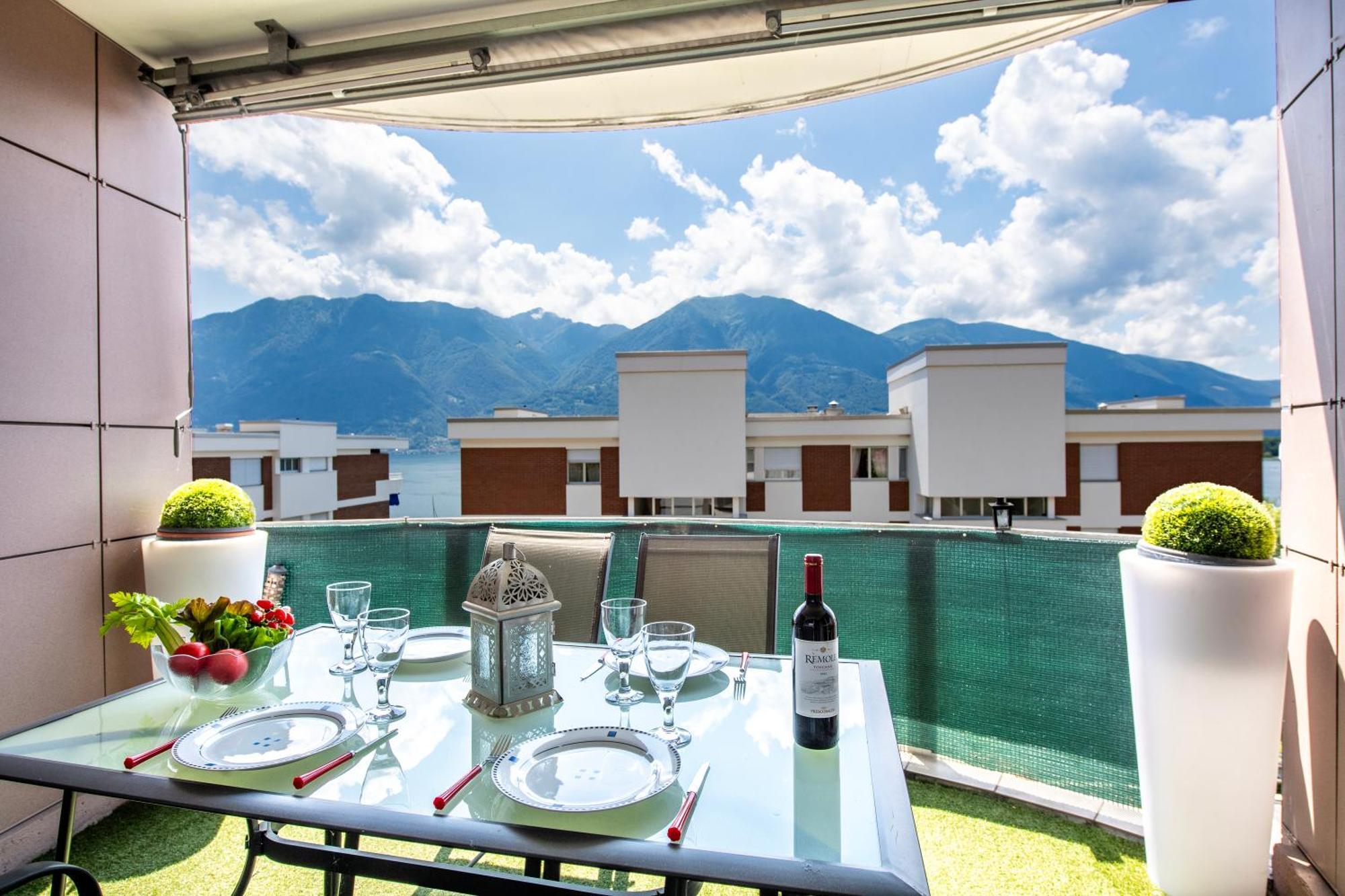 Divina Minusio - Happy Rentals Luaran gambar